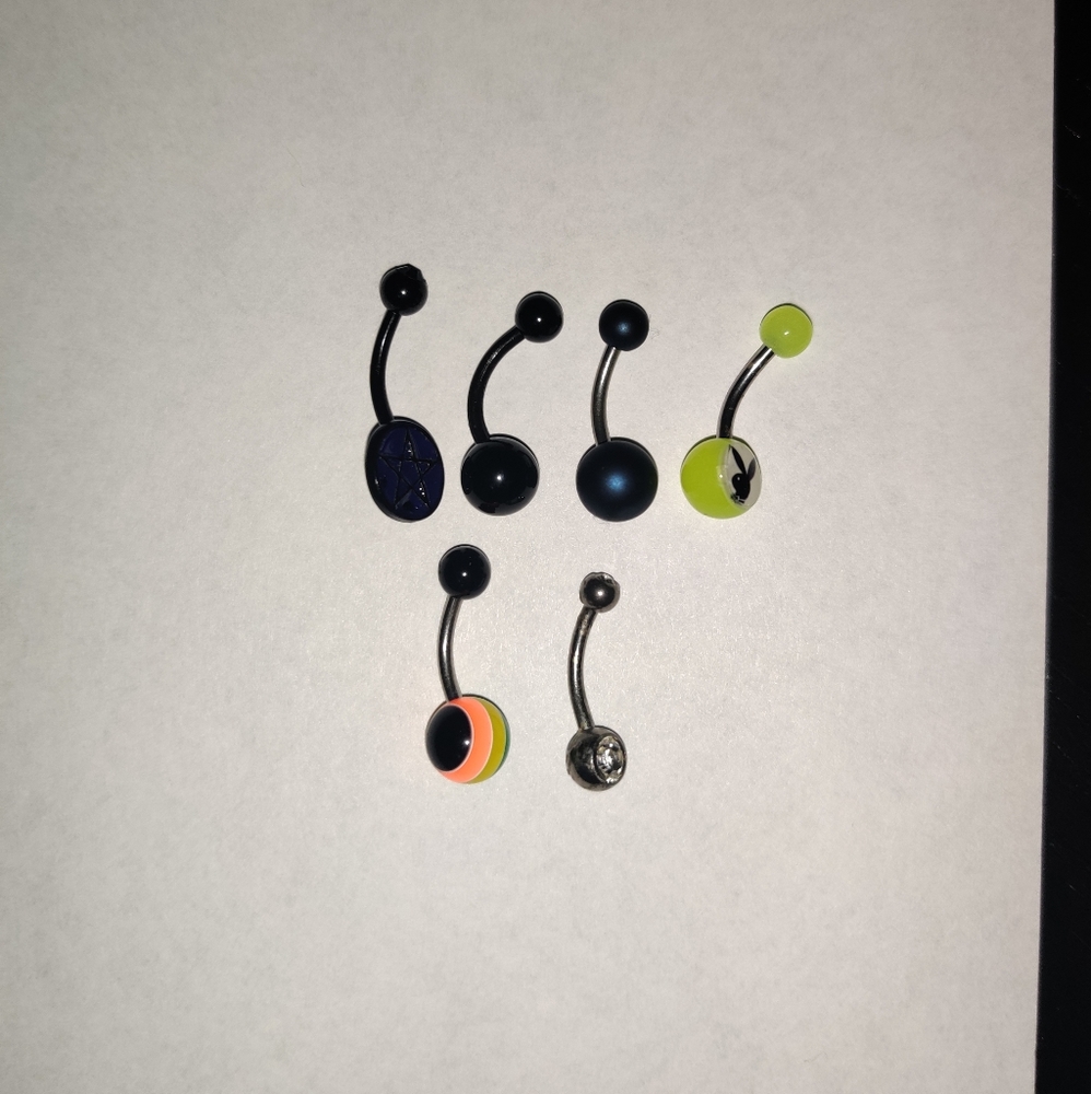 6 Bellybutton Rings - Picture 1 of 6